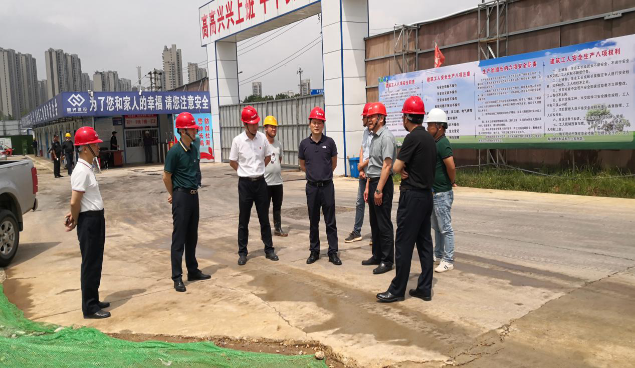 楊曉彬一行深入六安、霍邱項目調研安全生產工作